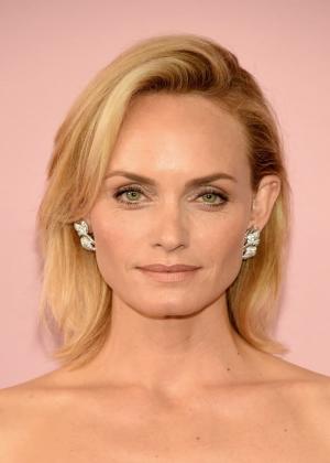 Amber Valletta